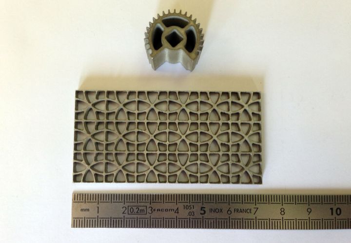 Découpes précision 0.1 mm aluminium